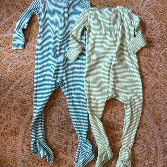 Primary Organic Zip Footie Stripe Set - Picture 3 of 3